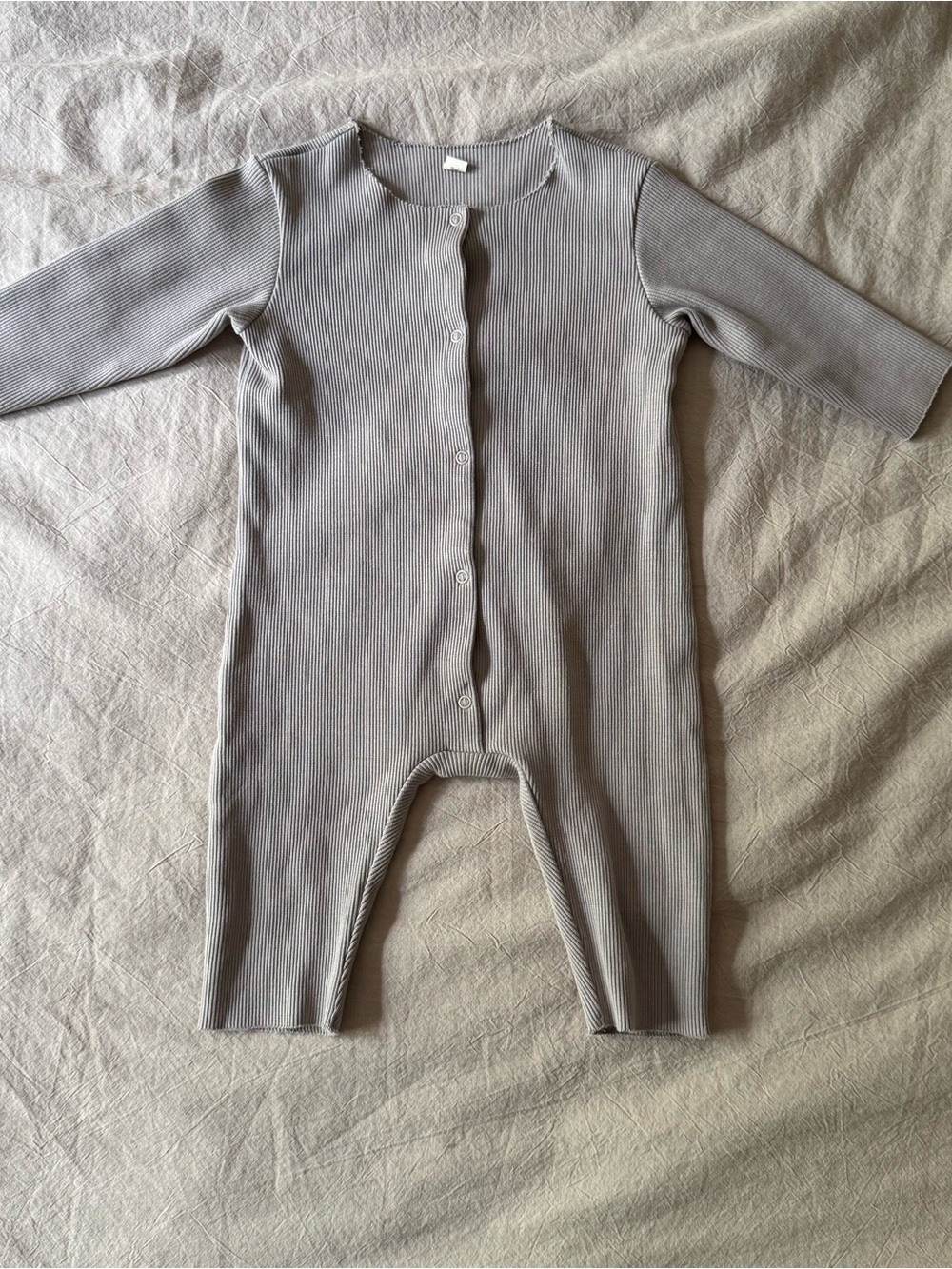 A Basic Brand Neutral Gray Ribbed Baby 3 Months Romper Cotton